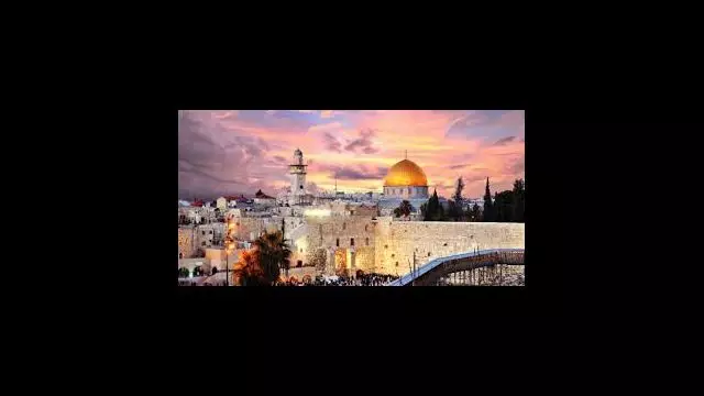 ובינתיים בירושלים עיר הבירה הנצחית של ישראל