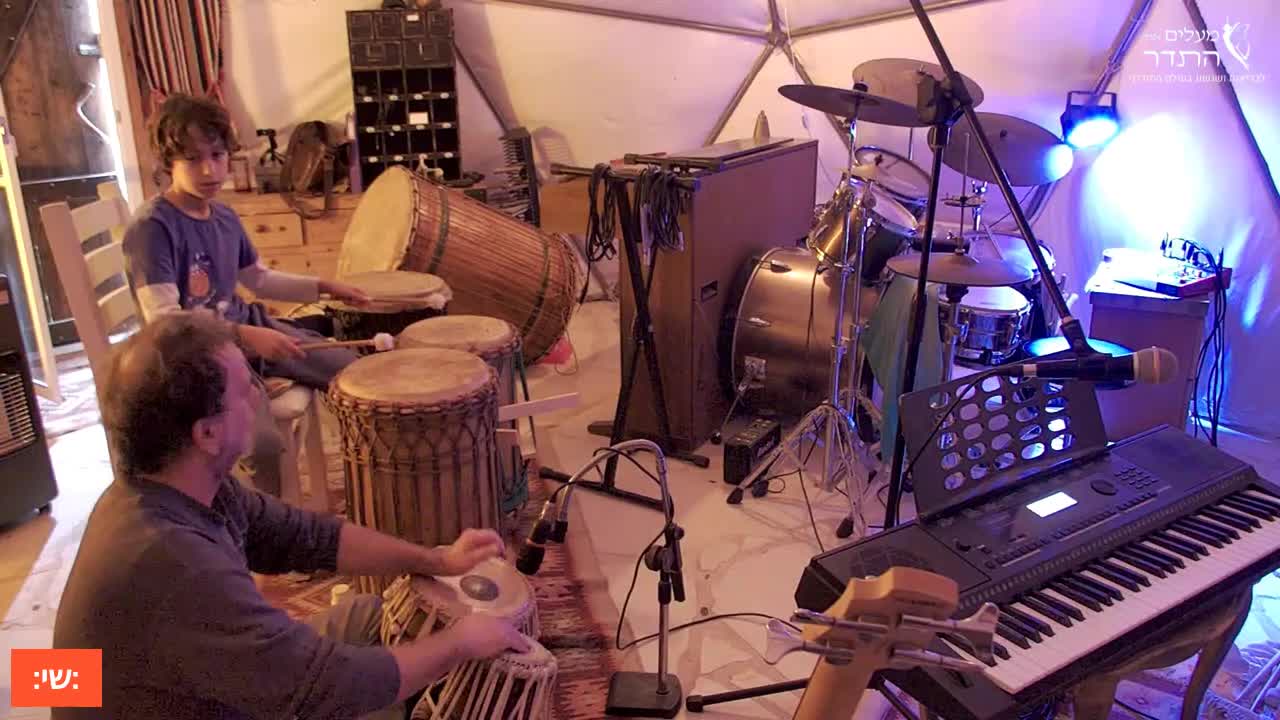 מוסיקה חיה כי צריך! חלק 2 on 13-Jan-26-12:35:36