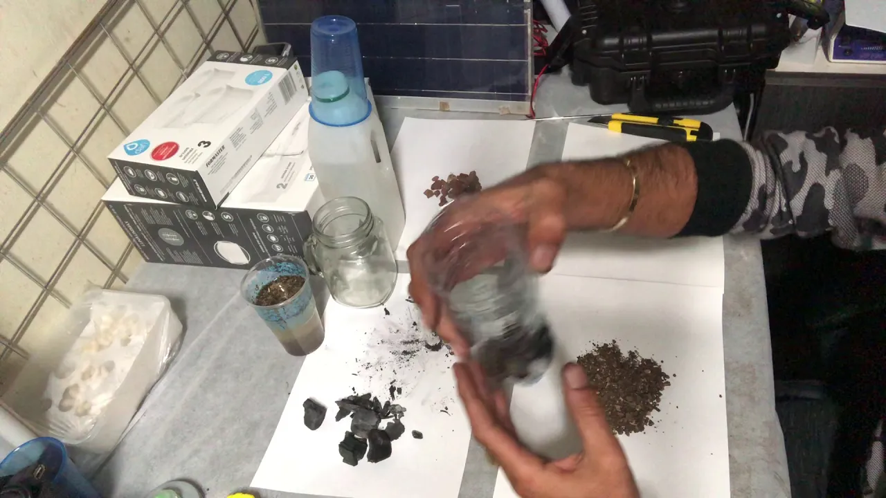 מדריך הכנת פילטר פחם לסינון מים לשתיה DIY