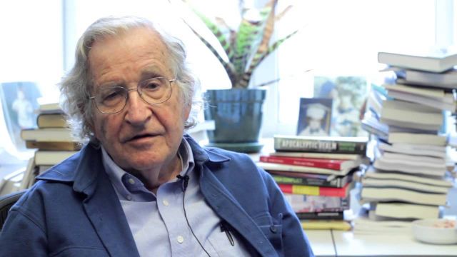 Noam Chomsky - The youth and the mass media's false reality and history