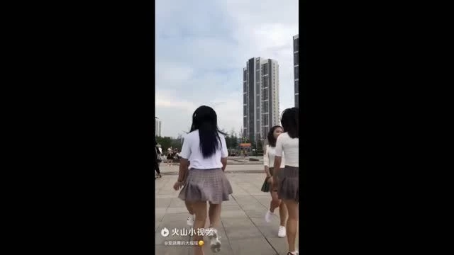 China dancing