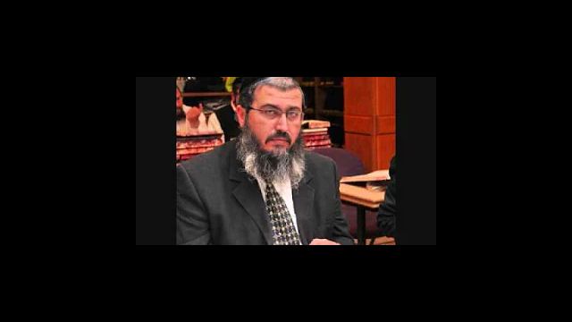 הרב אורי זוהר מראיין את הרב דניאל עשור בסיפור אישי  (אודיו)