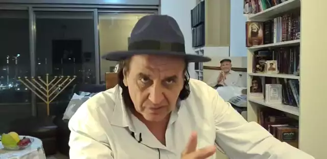 בין קודש לחול בין אור לחושך והקשר לחכם חנוכה 26-10-21 .חלק 2. חיים איכר