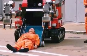 Roboter sammelt vollautomatisch mögliche Verletzte/Tote auf