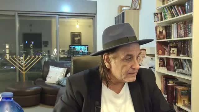 פורים חזר-ישנו עם אחד מפוזר בפייזר. 24.6.22.חיים איכר.