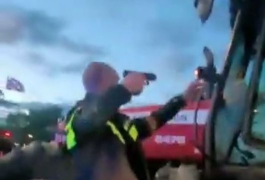 Proteste in den Niederlanden: Polizei schiesst auf unbewaffnete Bauern