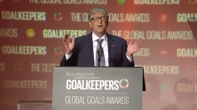 Bill Gates lobt von der Leyens unermüdliches Treiben in der Corona-Pandemie