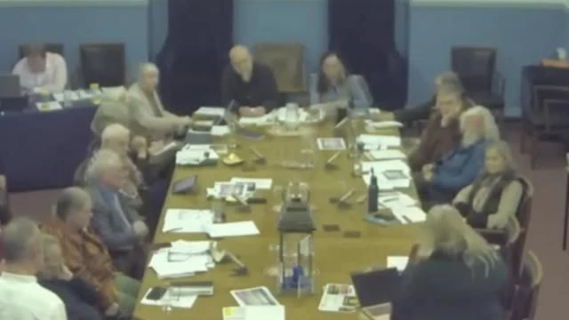 MUST WATCH - Local council REJECTS 15-minute cities 👏