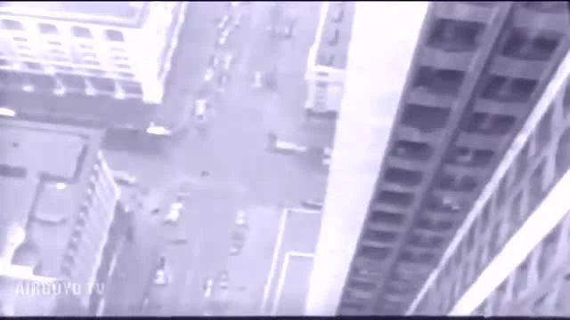 When planes hit buildings (2011)