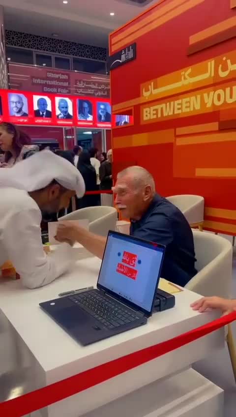 דר אבני הרופא מספר אחד בעולם זה שרישיונו נשלל מקבל כבוד מלכים בדובאי